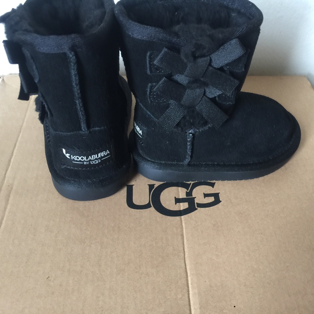 Koolaburra by UGG Unisex-Child Koola Short Boot